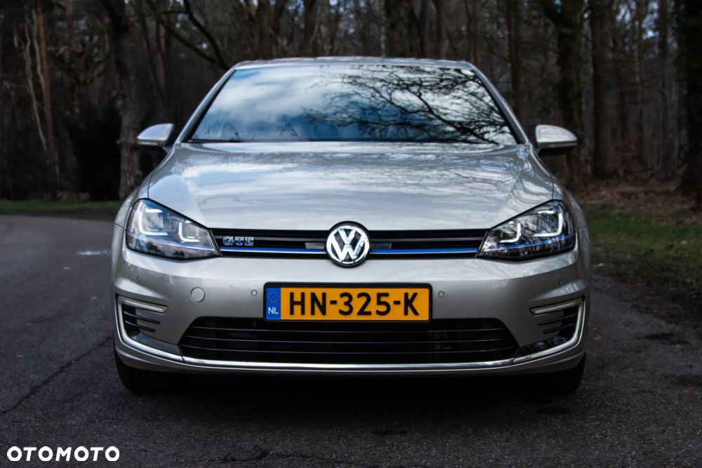 Volkswagen Golf - 7