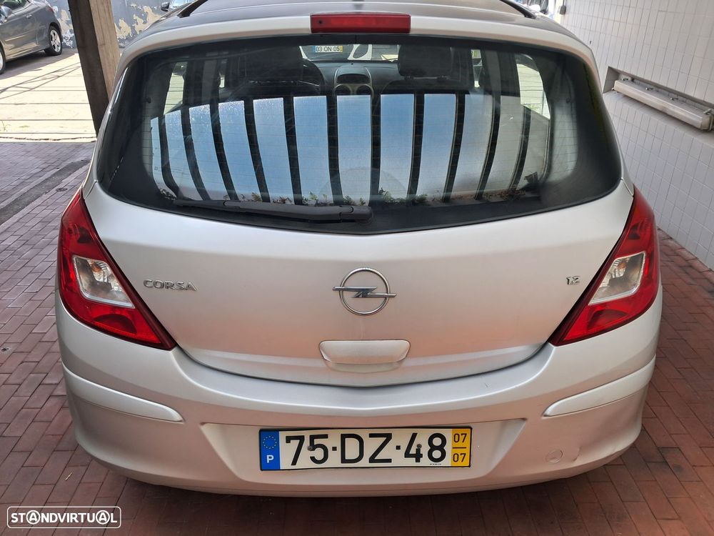 Opel Corsa 1.2 CMON - 10