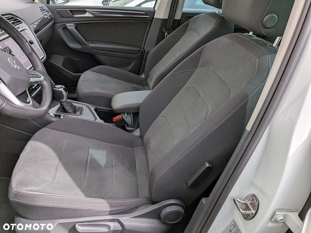 Volkswagen Tiguan - 5