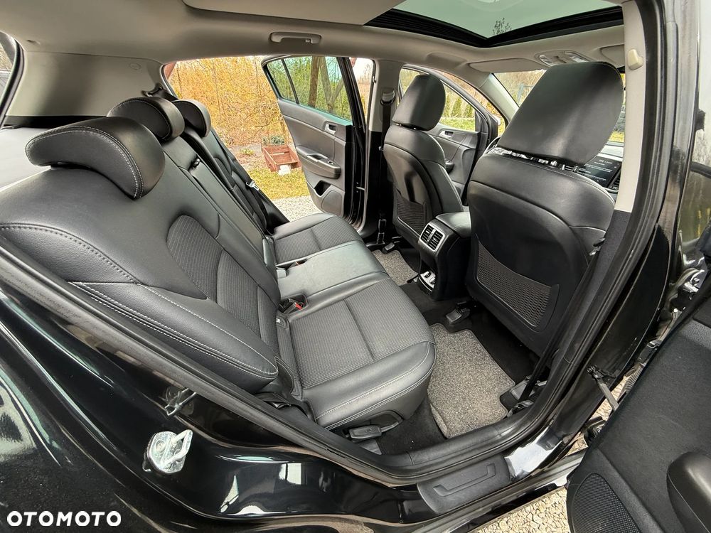 Kia Sportage 1.6 CRDI MHEV Black Edition Plus 2WD DCT - 27