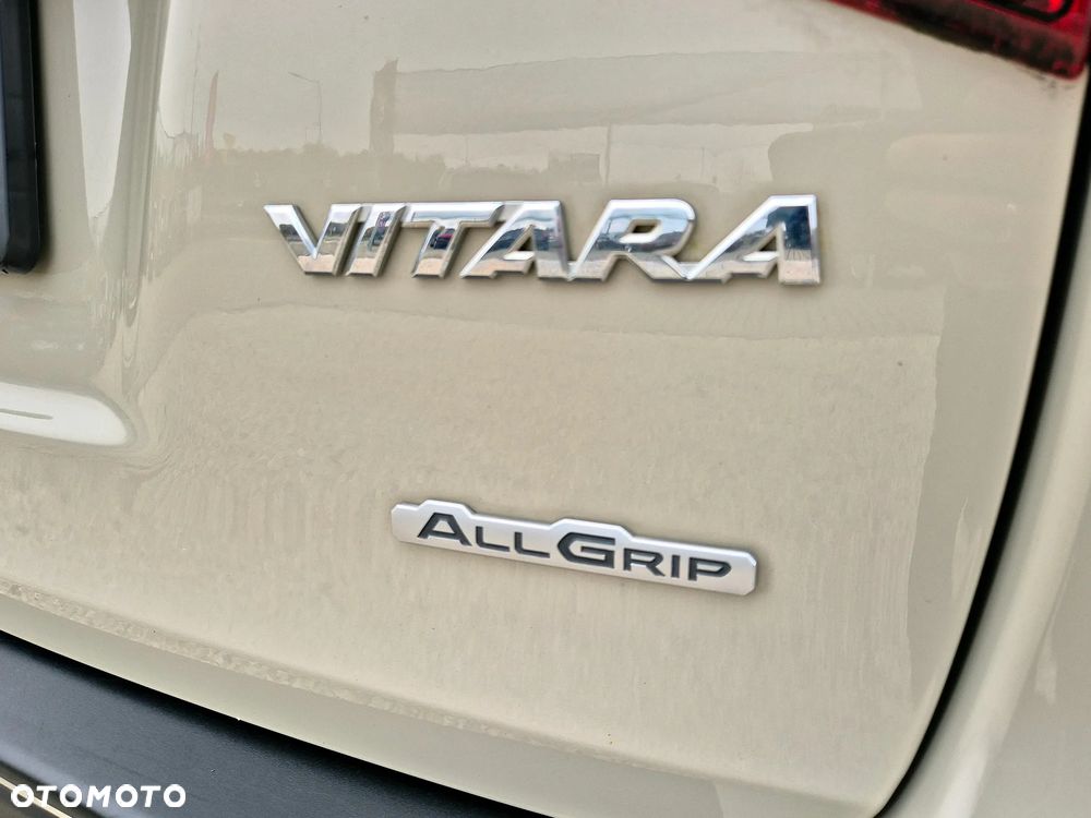 Suzuki Vitara 1.6 (4x4) Allgrip Comfort+ - 12