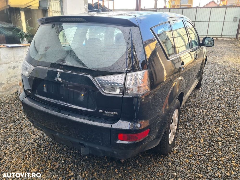 Bara spate Mitsubishi Outlander Facelift 2009 - 2012 SUV 4 Usi NEGRU (803) - 3