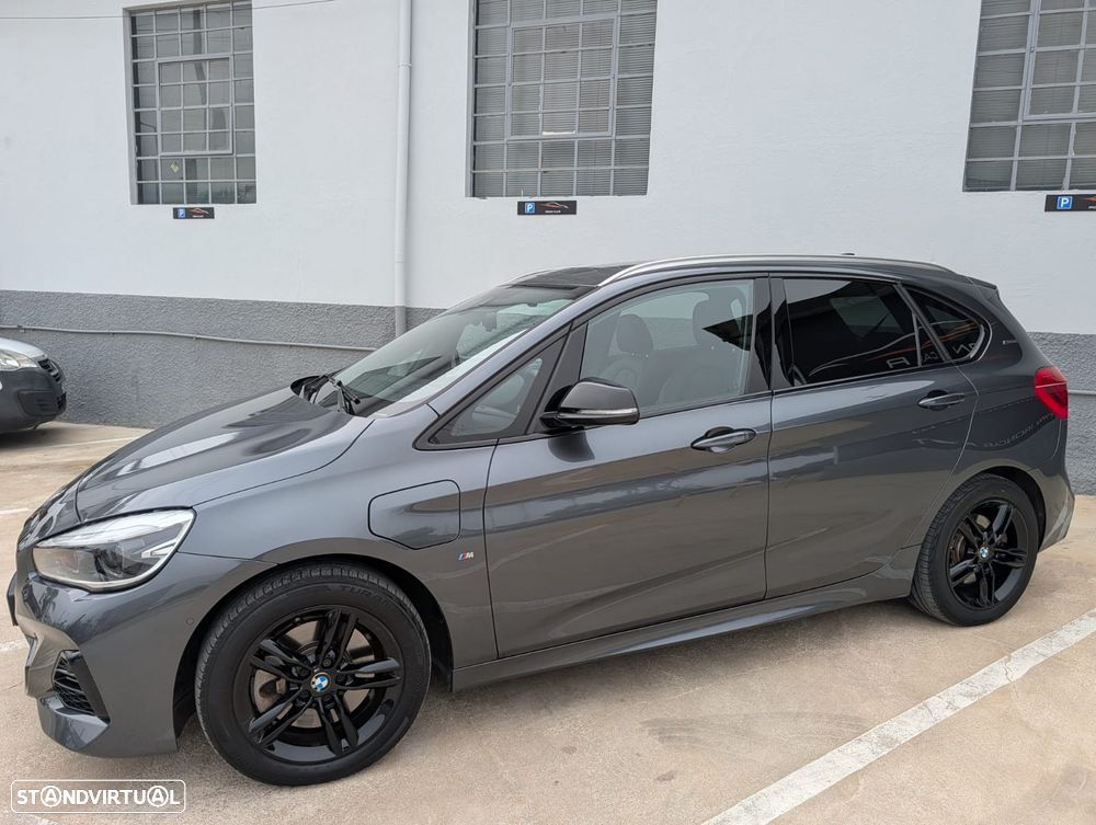 BMW 225xe Active Tourer - 8