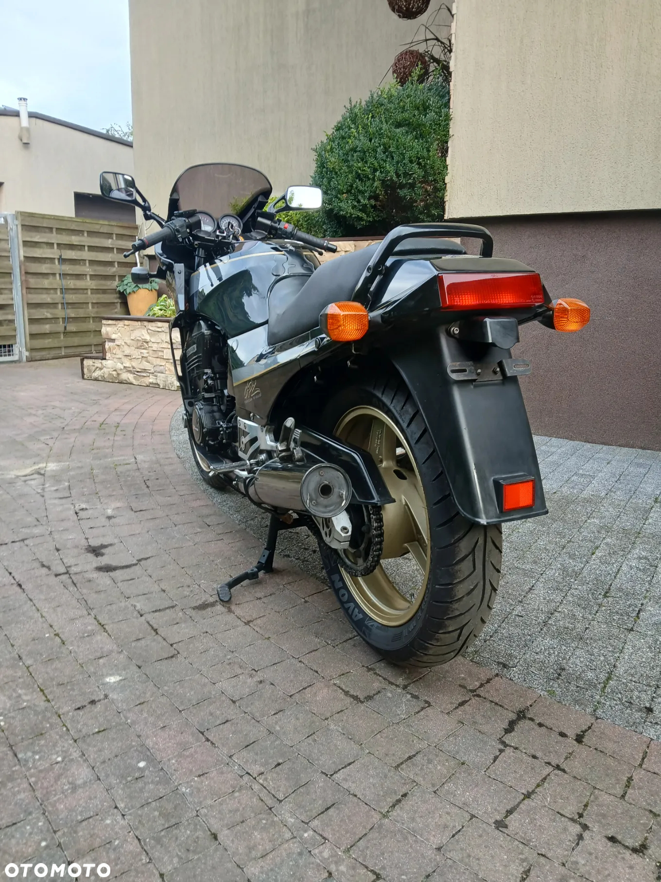 Kawasaki GPZ - 4