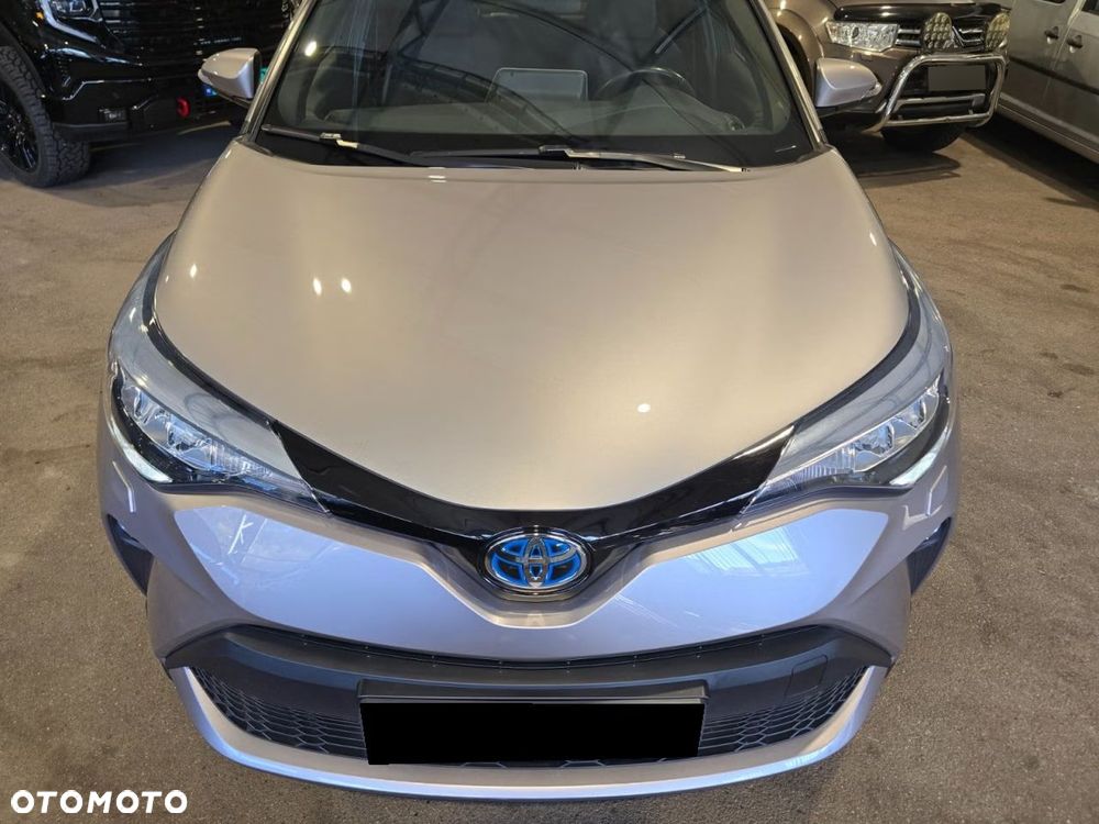 Toyota C-HR Style - 4