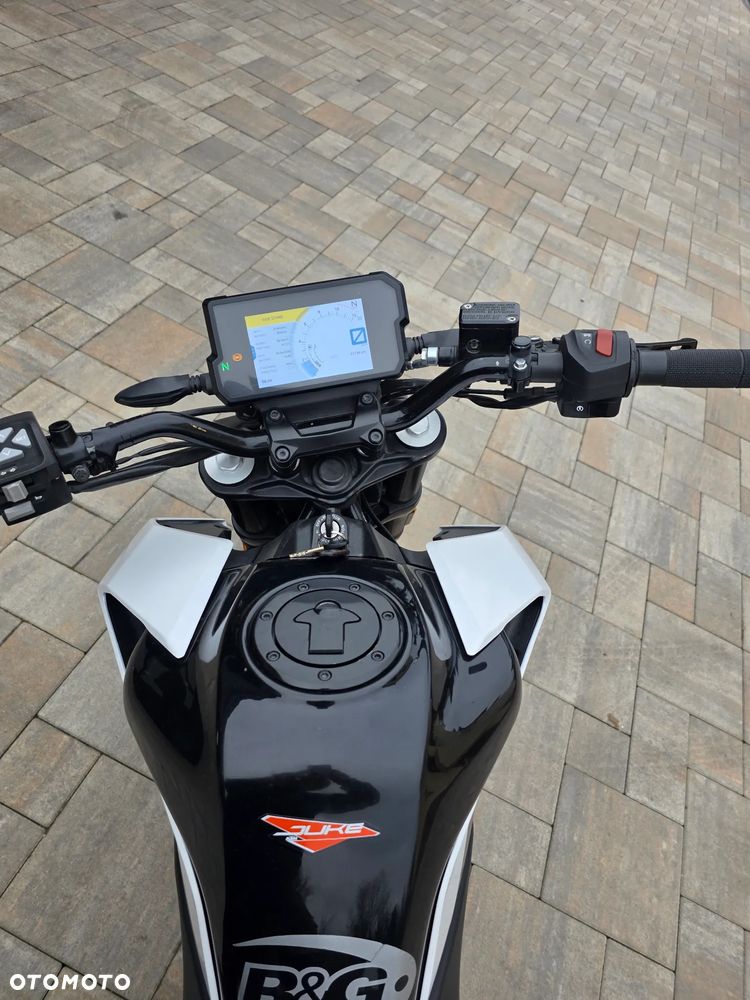KTM Duke - 7