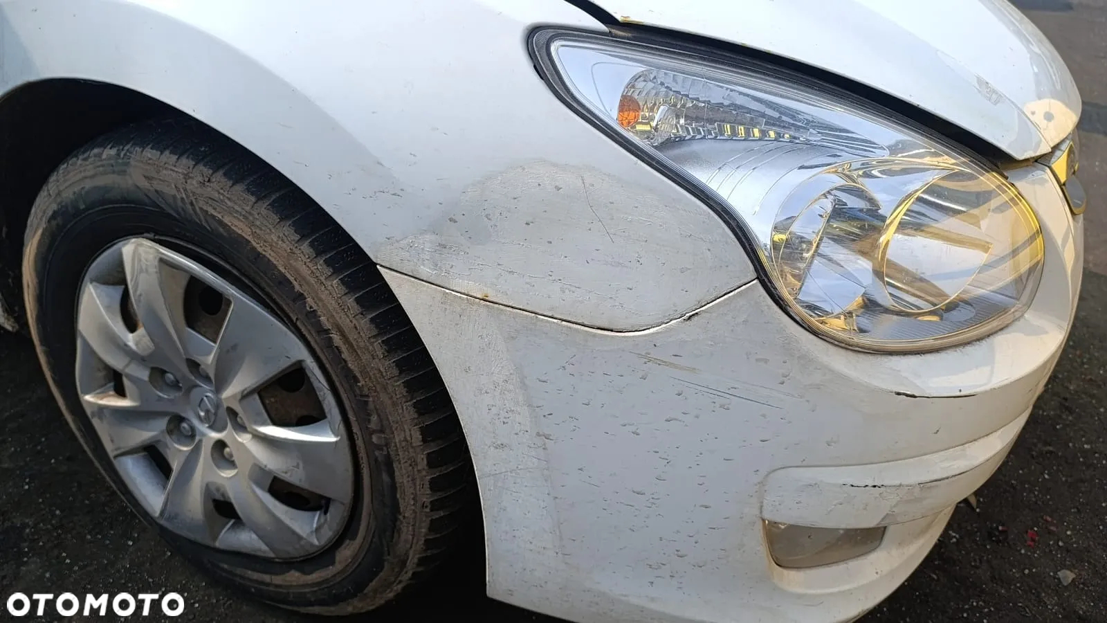 33836 hyundai i30 1.6 crdi 90 km D4FB na części kod lakieru 7F - 9