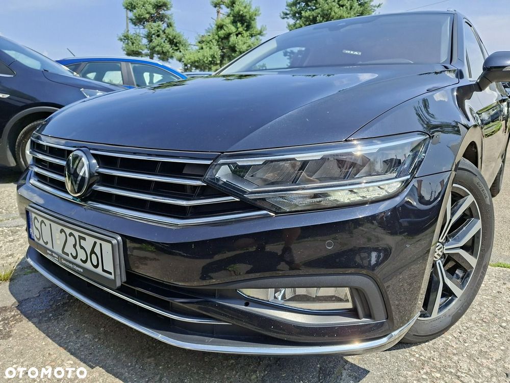 Volkswagen Passat - 2