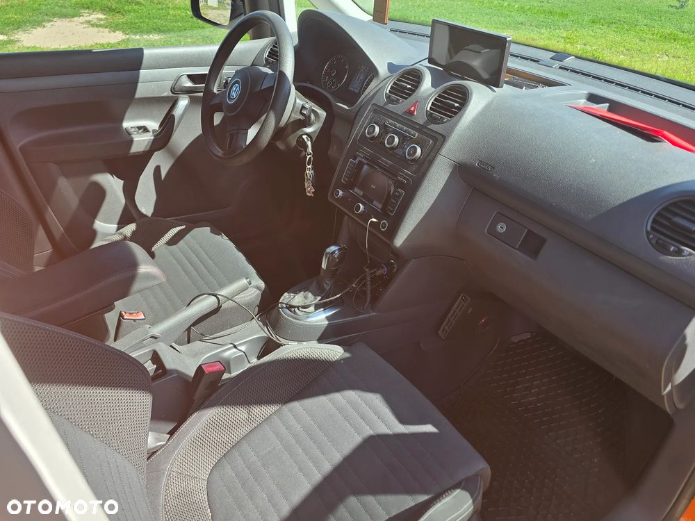 Volkswagen Caddy - 15