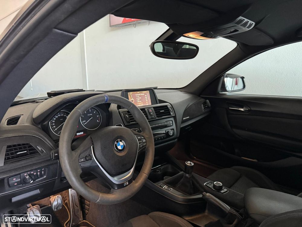 BMW 116 d Pack M - 17