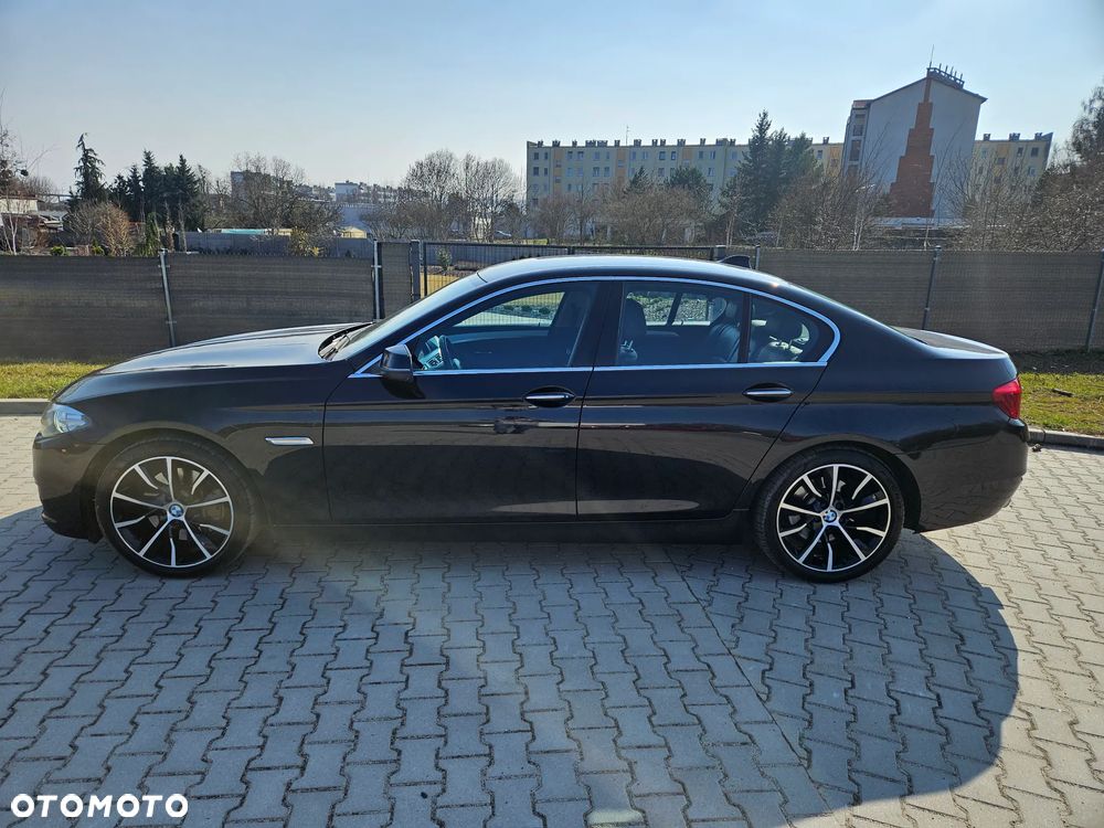 BMW Seria 5 525d xDrive Modern Line - 4