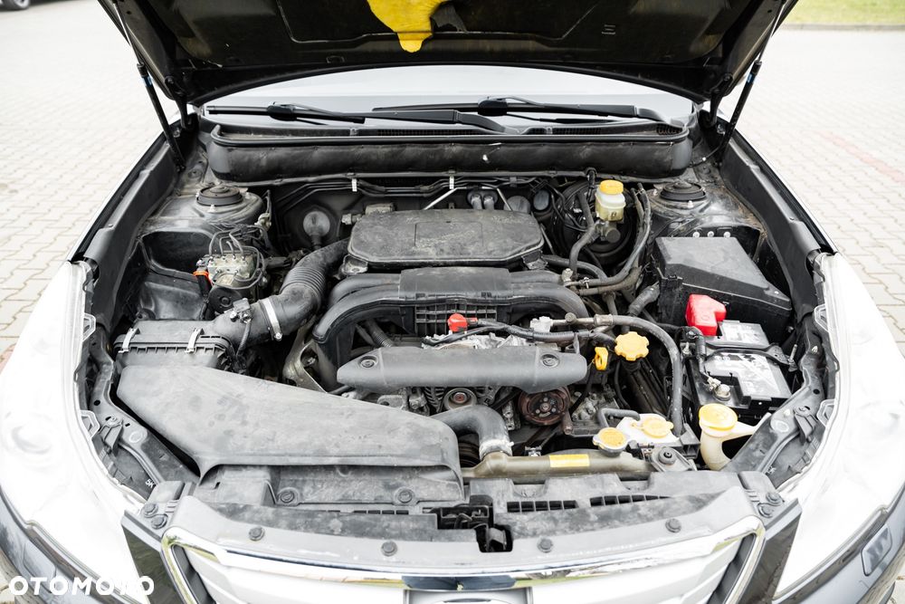 Subaru Outback 2.5i Comfort AT - 38