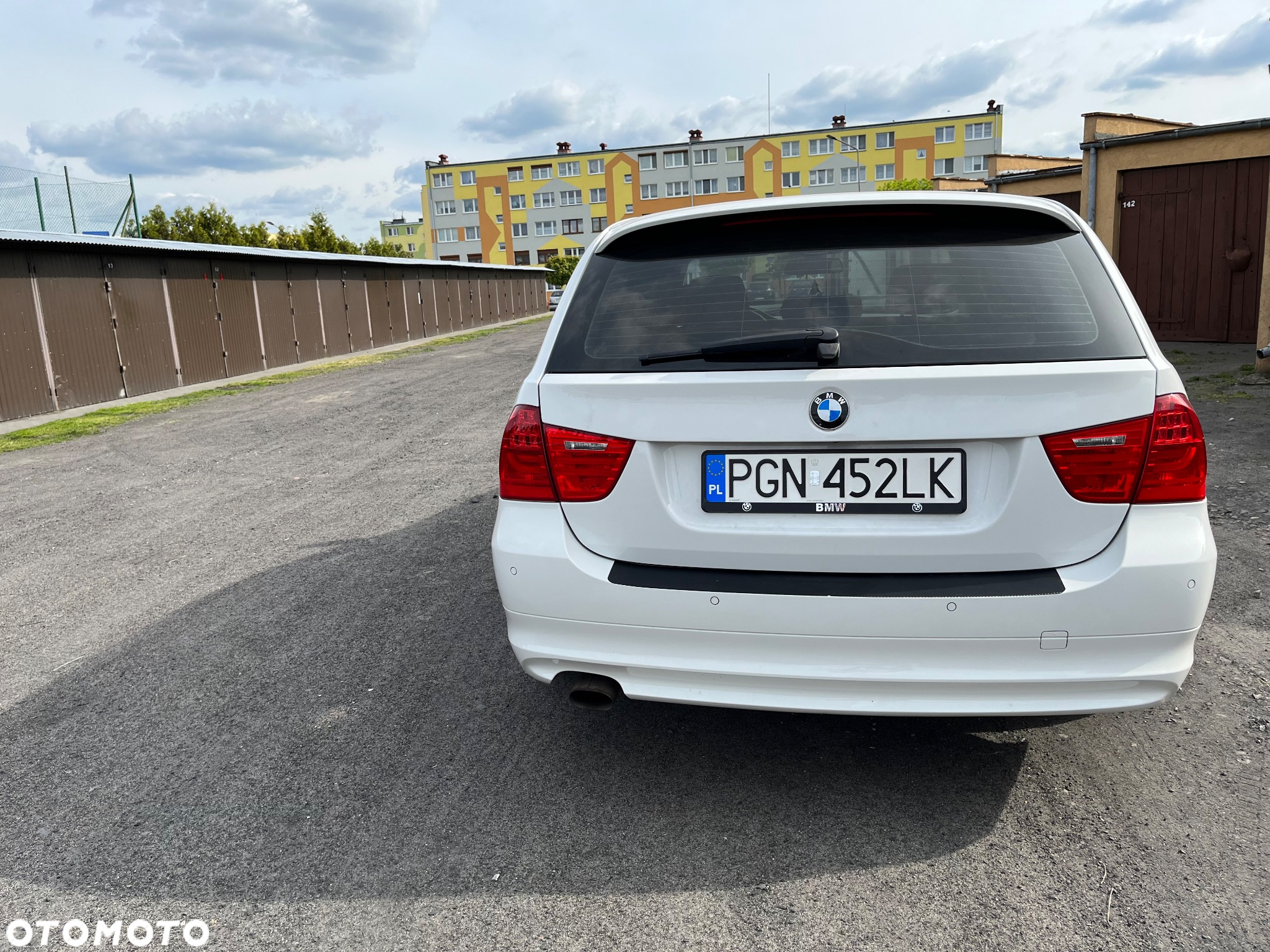 BMW Seria 3 318d - 4