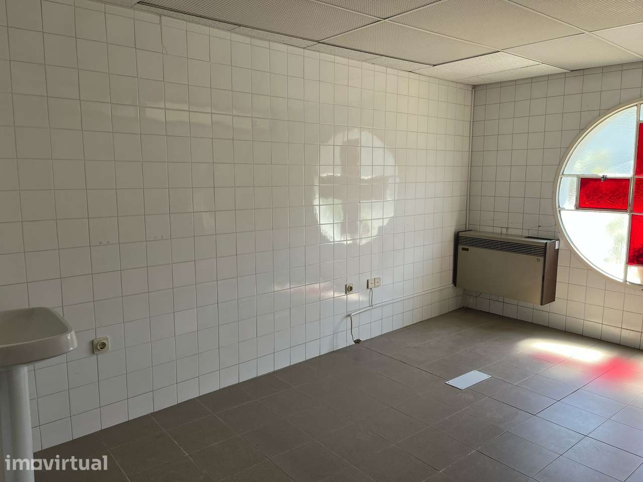 Espaço de 34m2 para Serviços em Famalicão - Grande imagem: 4/9
