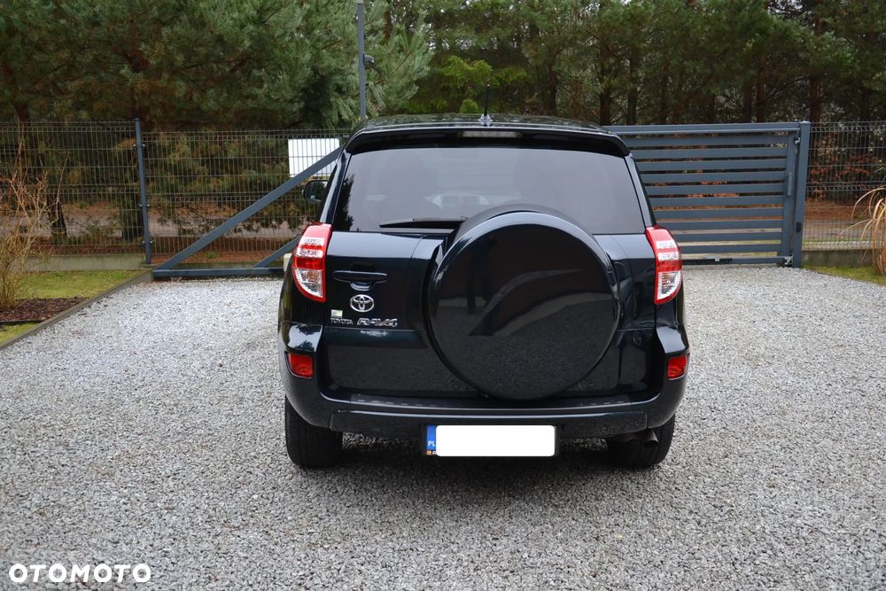 Toyota RAV4 2.0 VVT-i Sol - 8