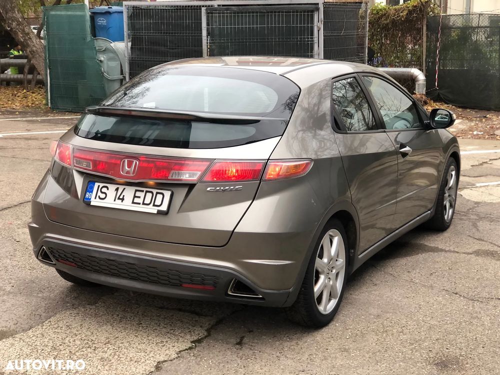 Honda Civic 1.8i-VTEC Comfort - 3