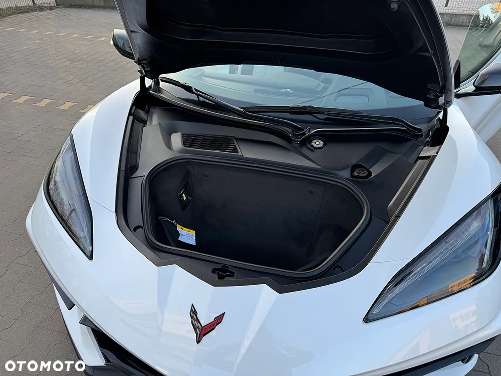 Chevrolet Corvette Stingray 3LT 6.2 V8 Automatik - 22