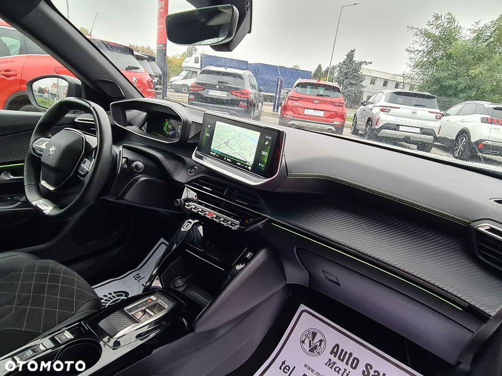 Peugeot 2008 1.5 BlueHDi GT S&S EAT8 - 37