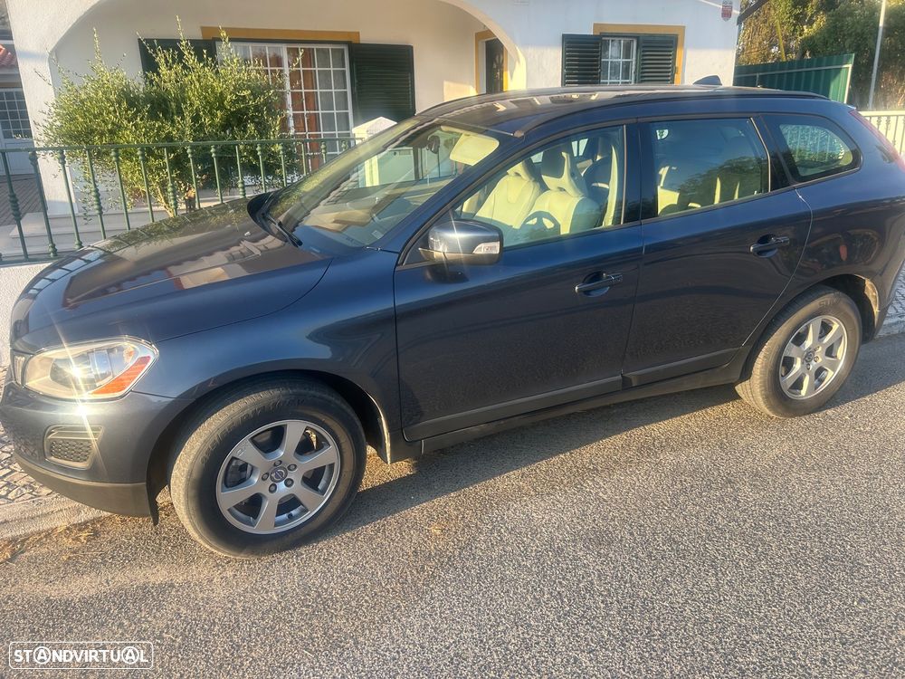 Volvo XC 60 2.0 D3 Drive Summum - 3