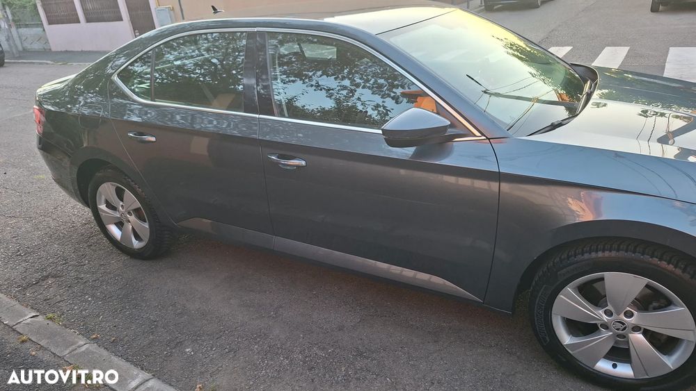 Skoda Superb 1.8 TSI Style - 11