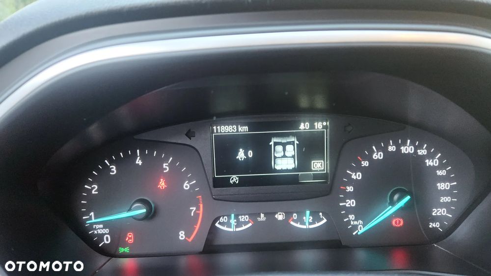 Ford Focus 1.0 EcoBoost Active - 8