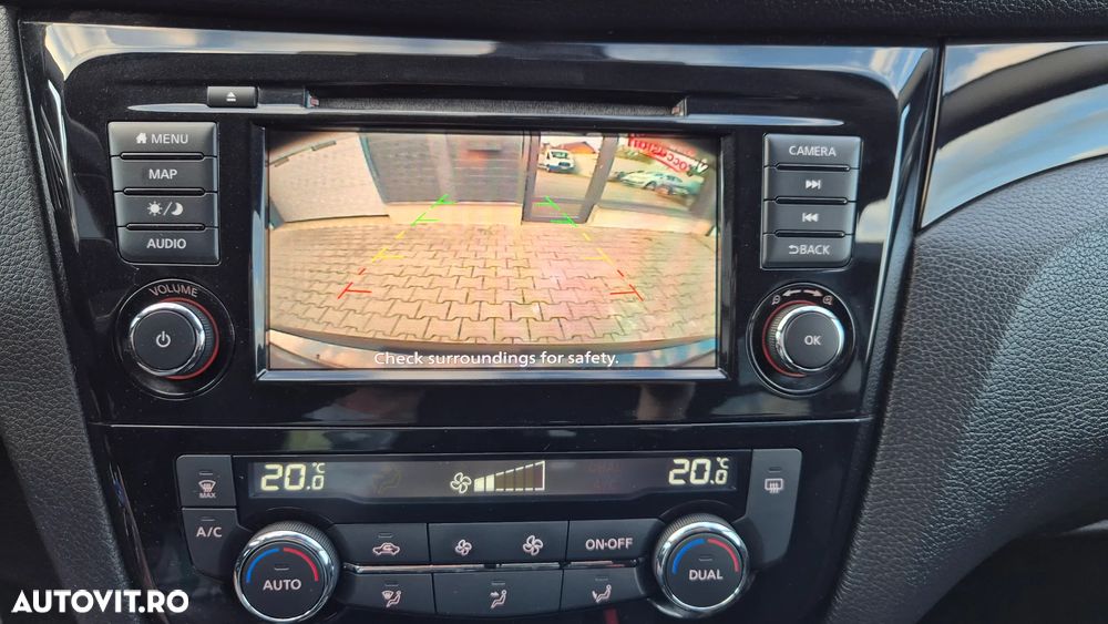 Nissan Qashqai 1.5 DCI N-CONNECTA - 10