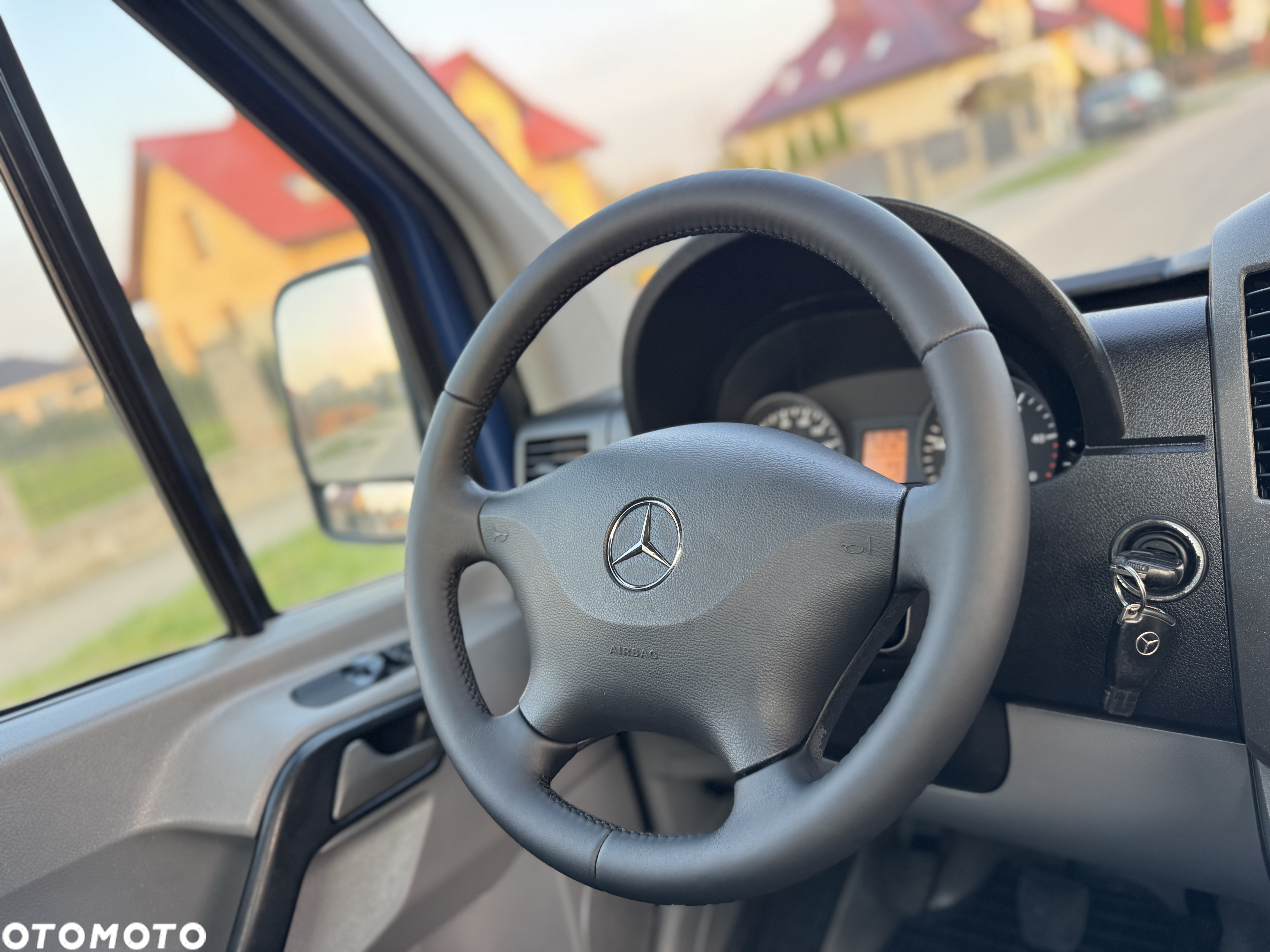 Mercedes-Benz Sprinter - 34