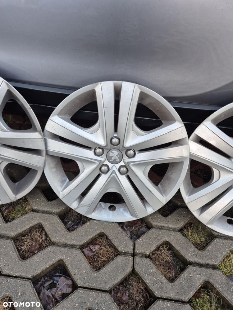 Peugeot 2008 1.6 BlueHDi Style - 20