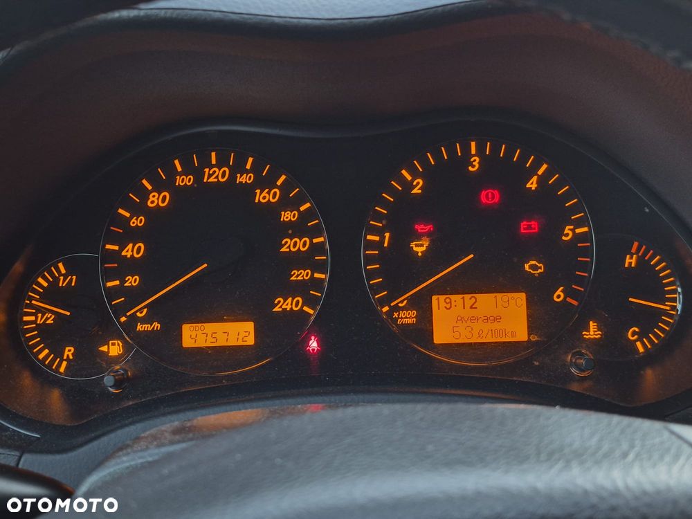 Toyota Avensis 2.0 D-4D Luna - 10