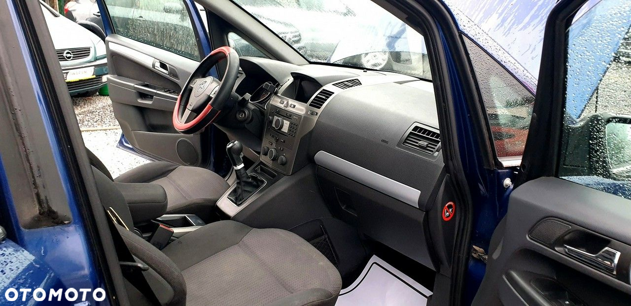 Opel Zafira - 21