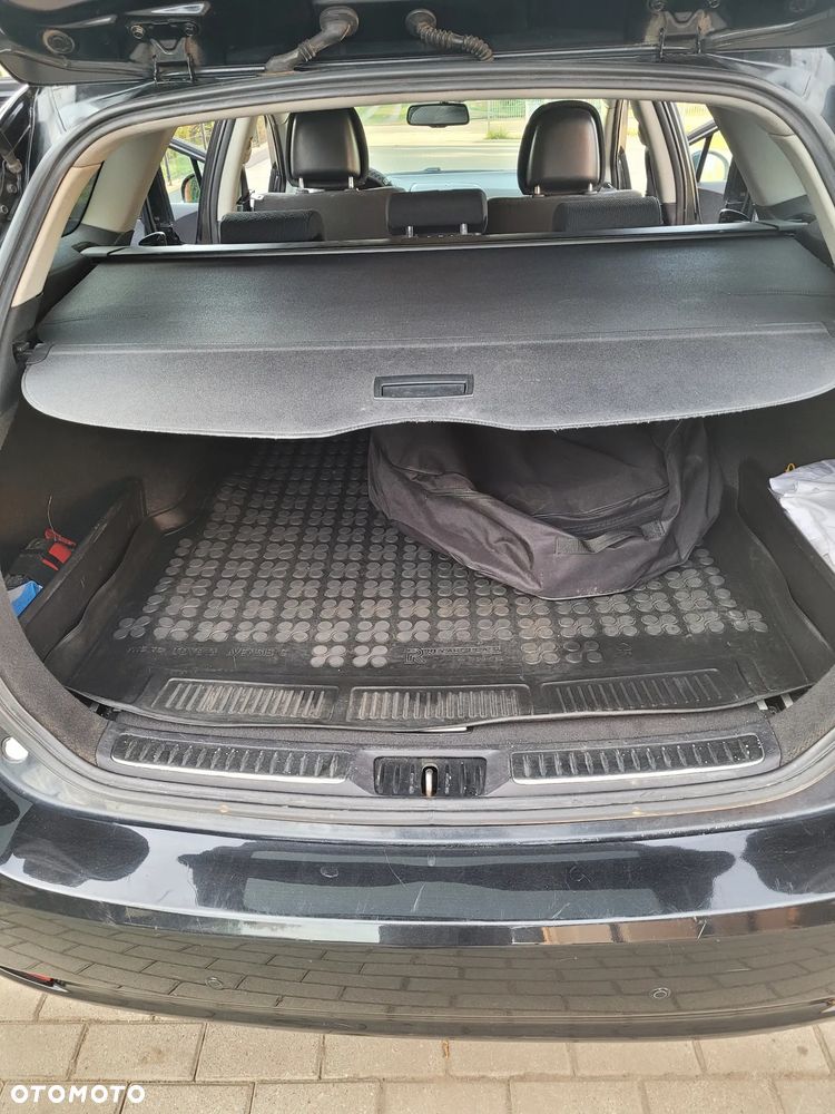 Toyota Avensis 2.0 Sol plus EU5 - 13