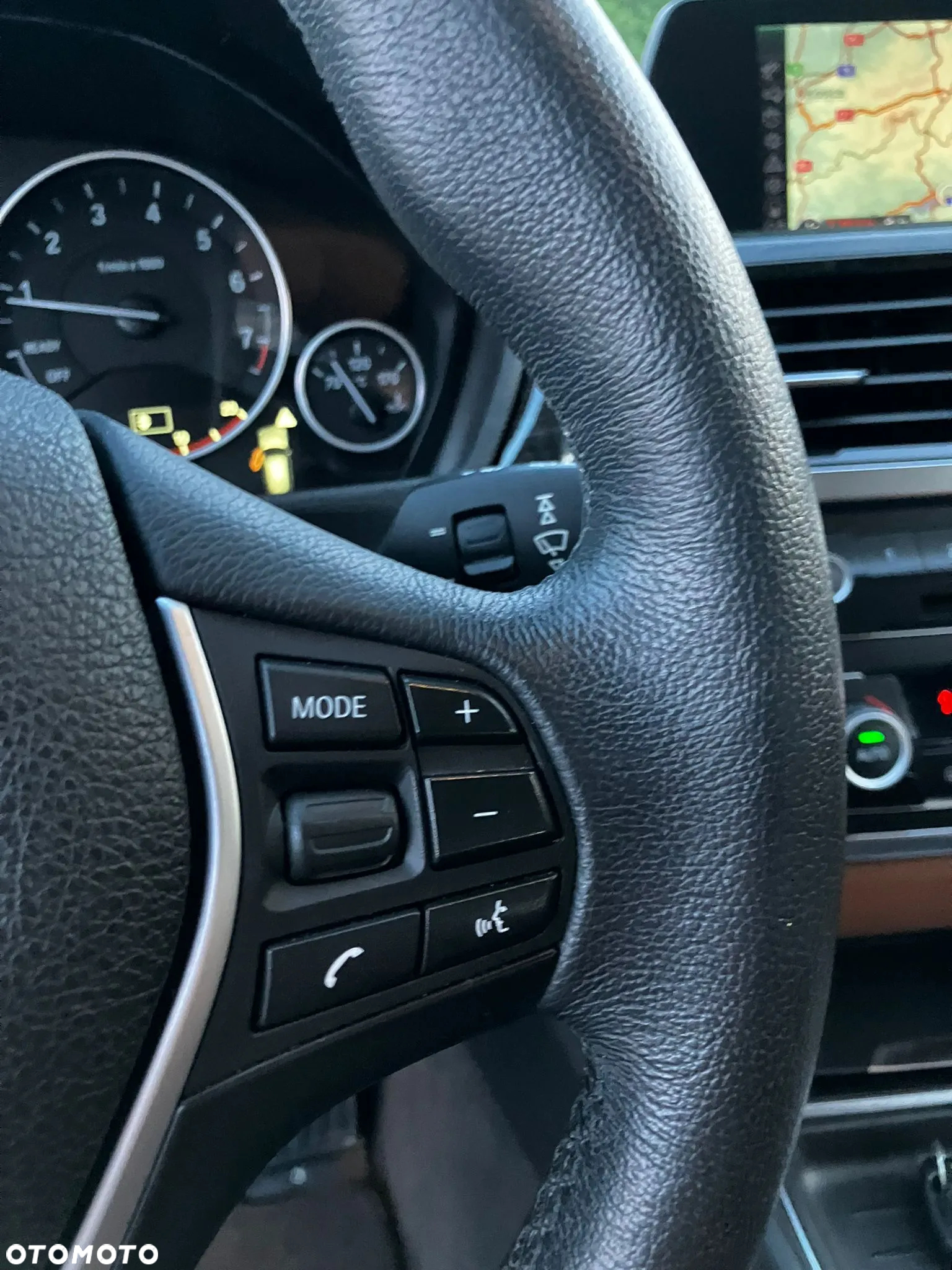 BMW Seria 3 328i Luxury Line - 14