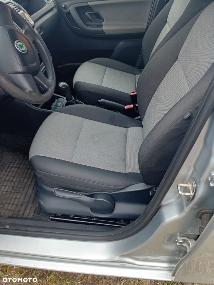 Skoda Fabia 1.6 TDI DPF Classic - 9