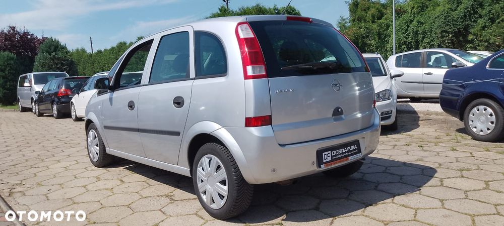 Opel Meriva ver-1-6-16v-cosmo-easytronic - 24