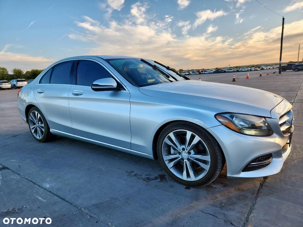 Mercedes-Benz Klasa C 300 9G-TRONIC Avantgarde - 5