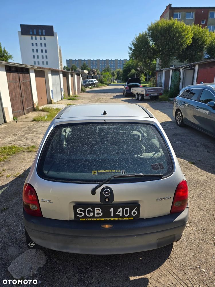 Opel Corsa - 4