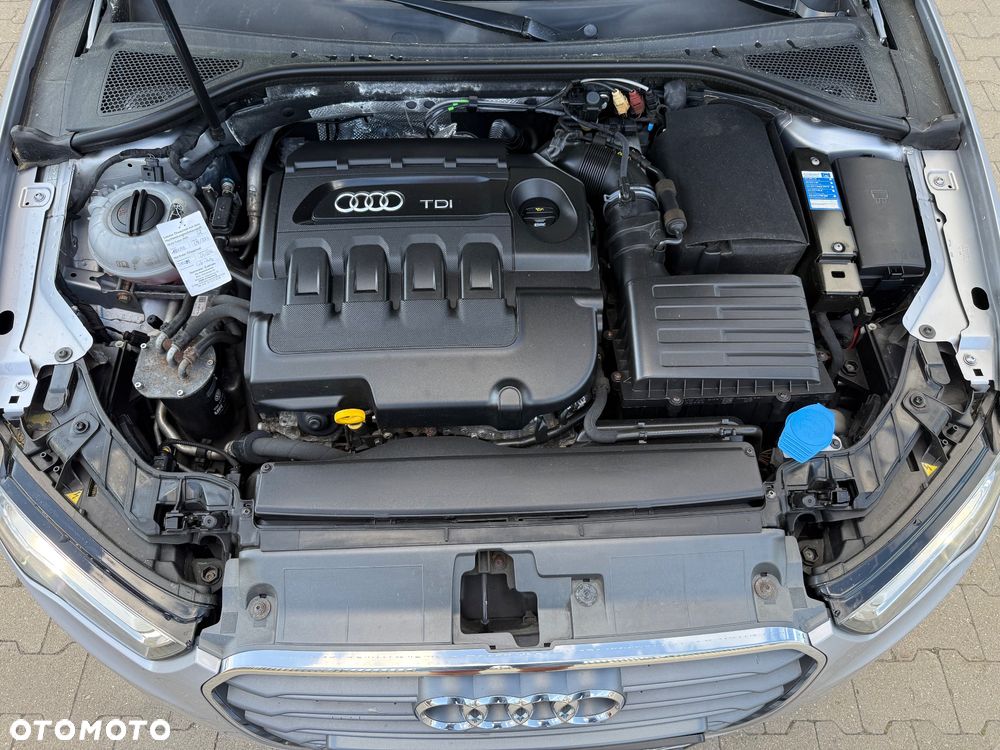 Audi A3 Sportback 2.0 TDI Attraction - 35