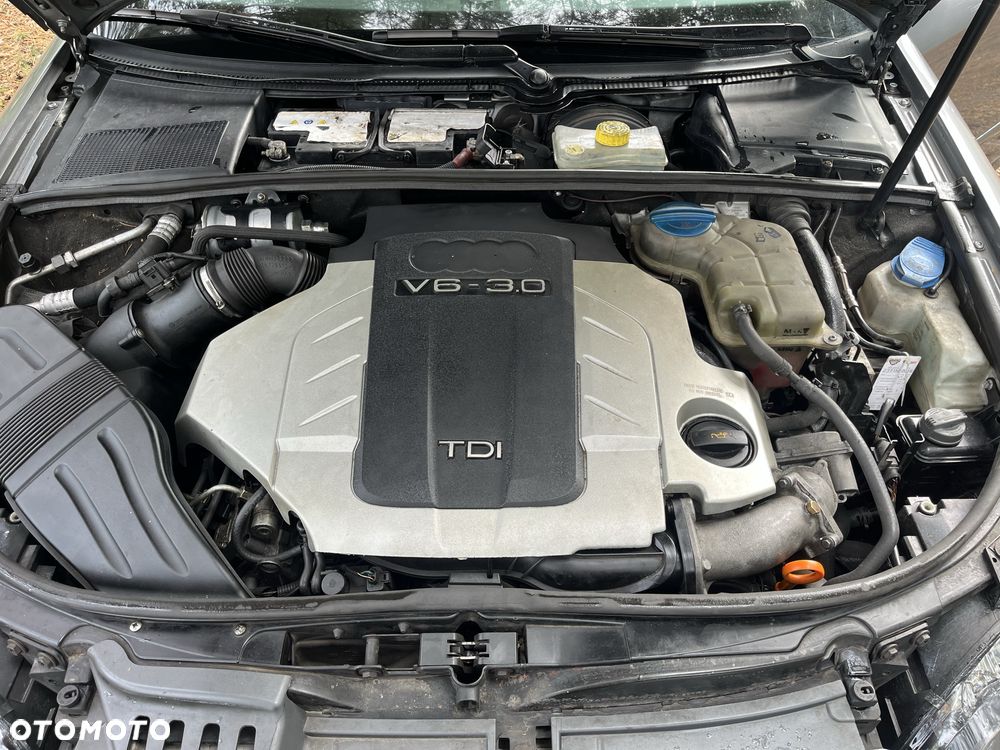 Audi A4 Limousine - 8