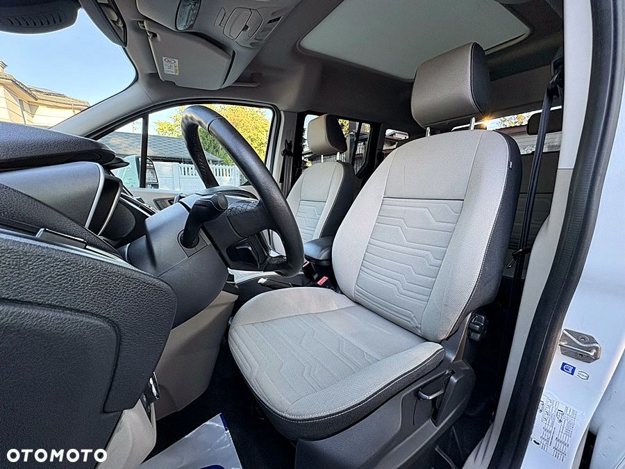 Ford Tourneo Connect 1.5TDCi Titanium - 12
