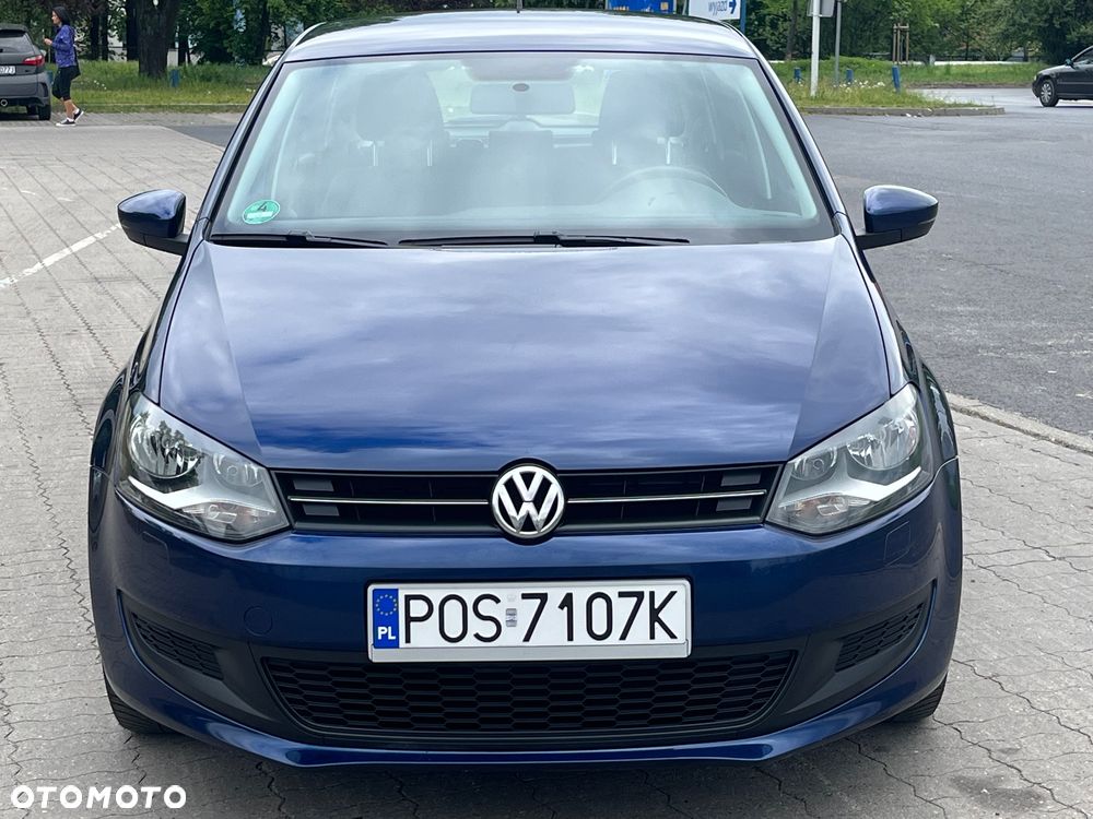 Volkswagen Polo - 2