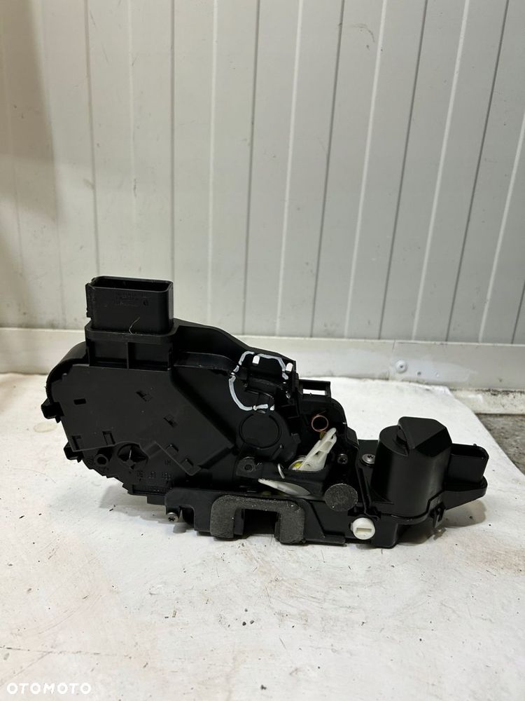 RANGE ROVER SPORT L320 3.0 KEYLESS ZAMEK DRZWI PRAWY TYŁ - 6