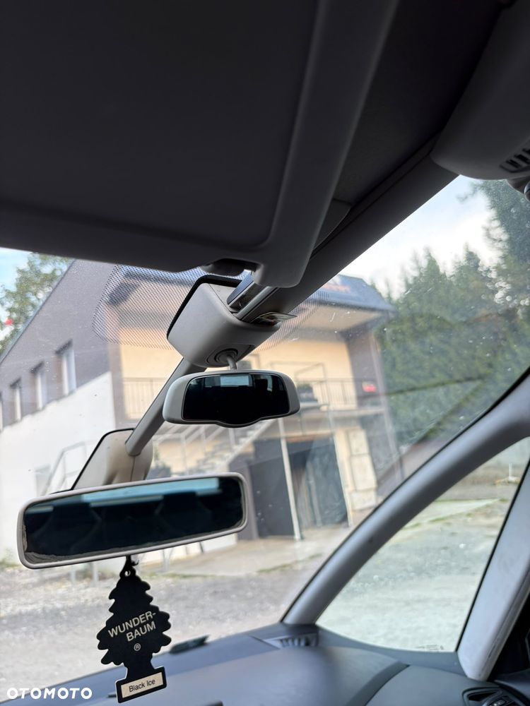 Citroën C4 Picasso 2.0 HDi Impress Exclusive - 18