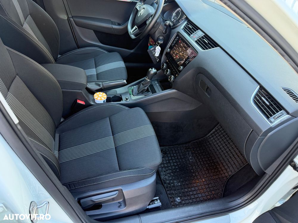 Skoda Octavia - 5
