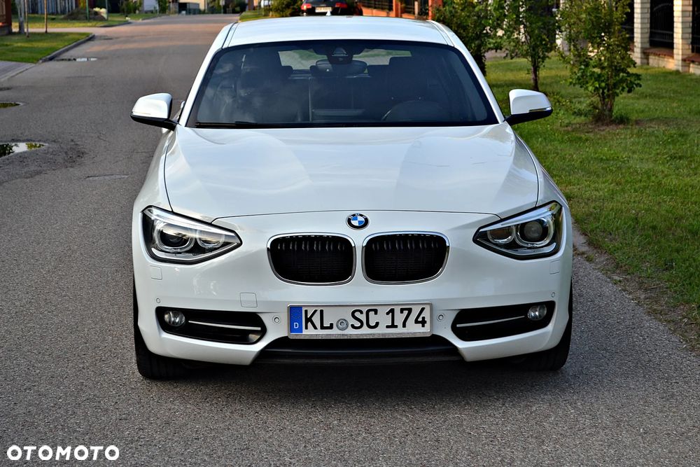 BMW Seria 1 120d xDrive Sport Line - 16