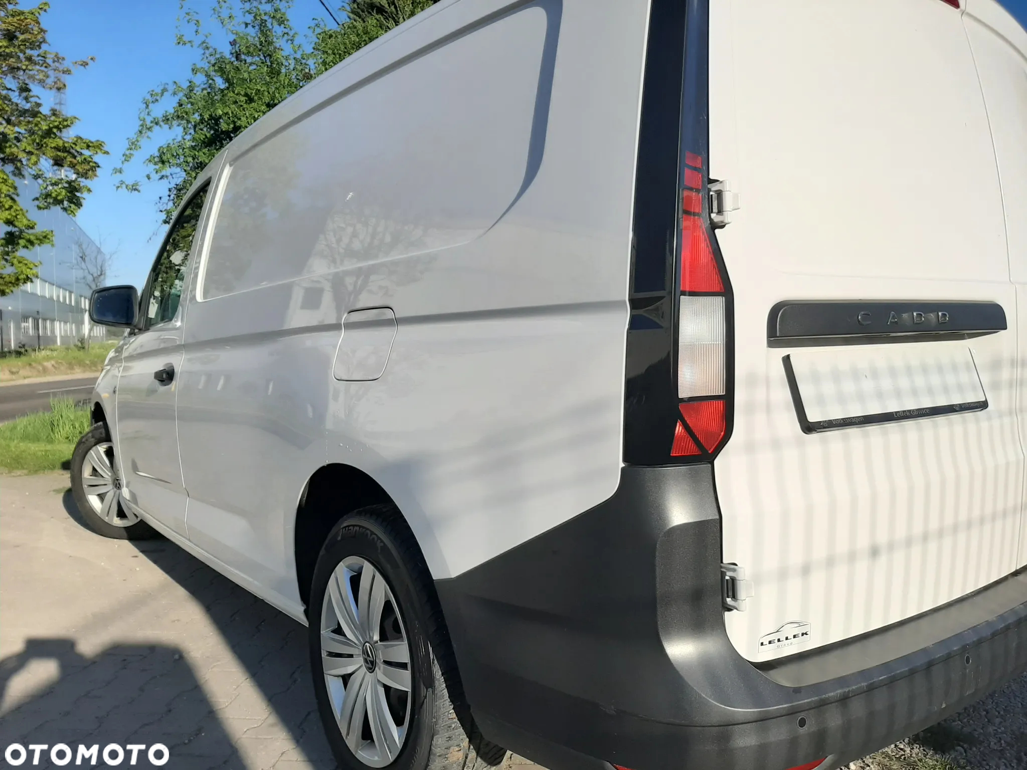 Volkswagen Caddy - 18