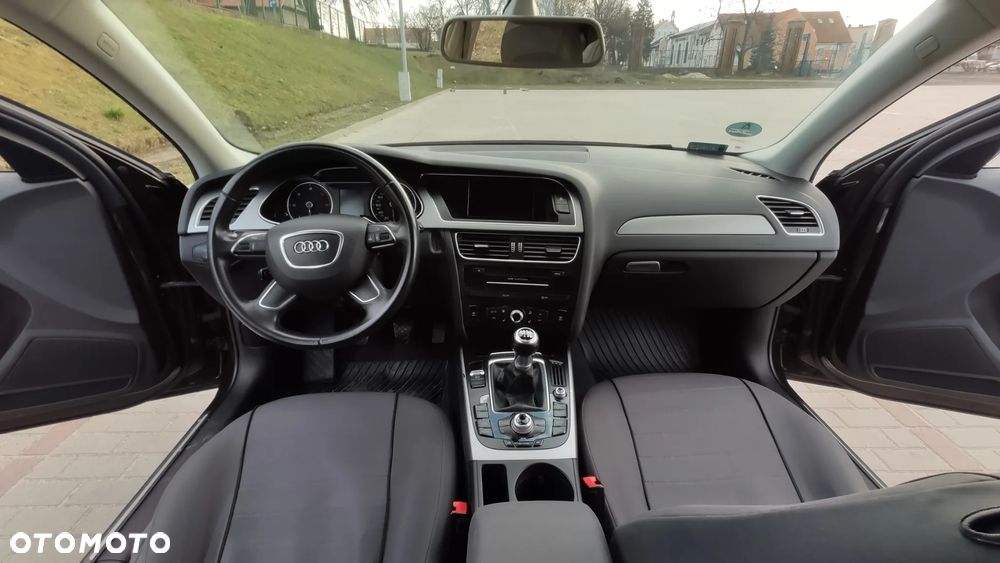 Audi A4 Avant 2.0 TDI DPF Ambition - 12