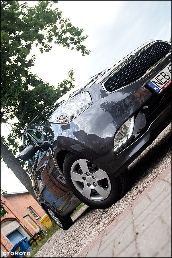 Kia Venga - 11