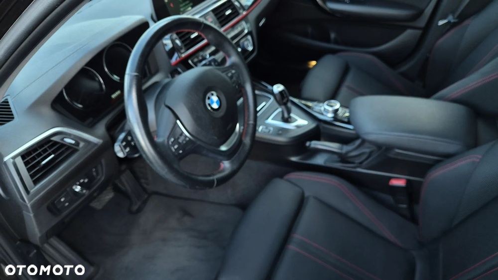BMW Seria 1 118i GPF Sport Line - 29