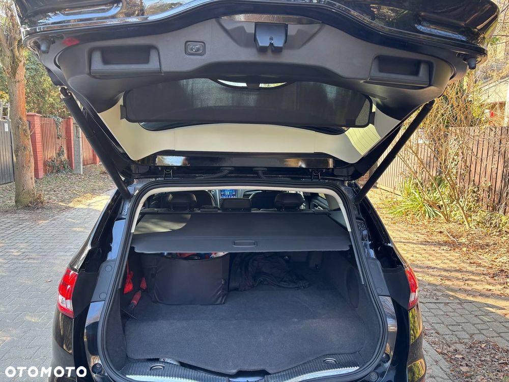 Ford Mondeo 2.0 Hybrid Titanium - 15