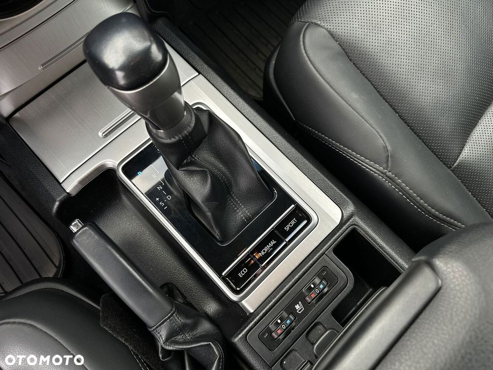 Toyota Land Cruiser LC 2.8 D-4D Invincible - 21